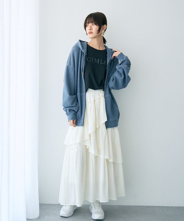 YECCA VECCA スパンコールロゴTee Off White