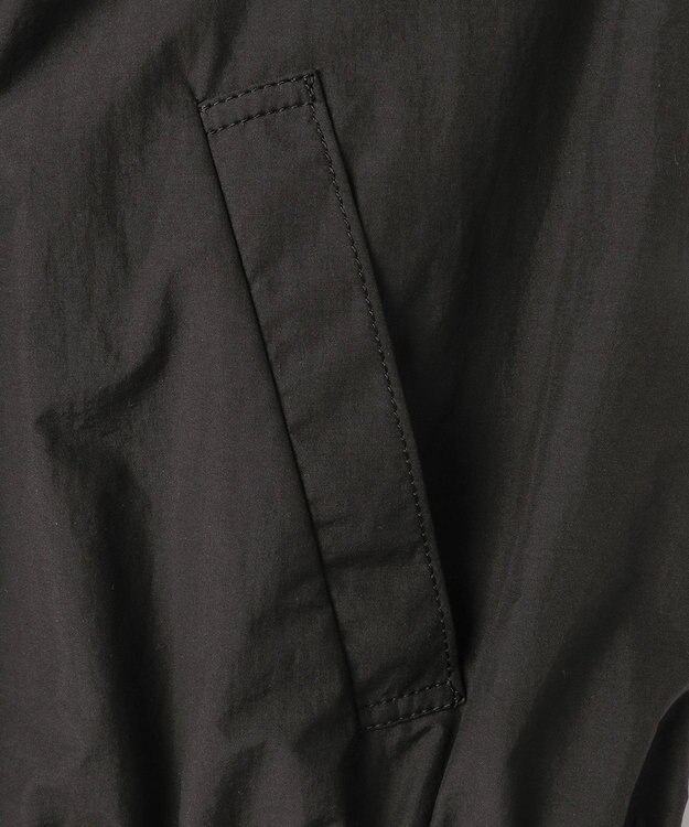 自由区 フォルム ブルゾン ブラック