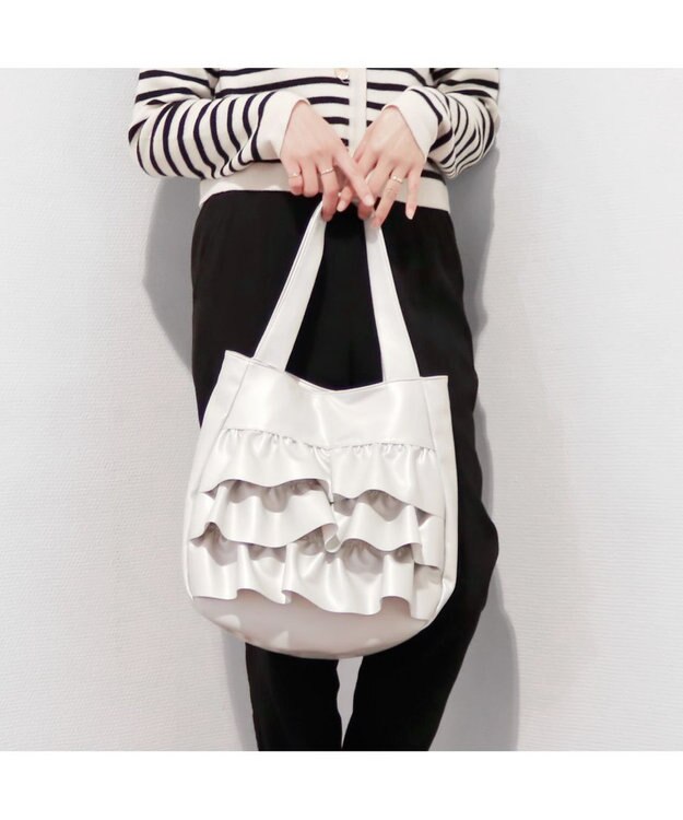 UNBILLION カシュカシュ cachecache / フリルトートバッグ シルバー