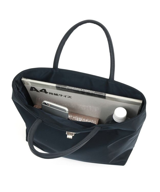 UNBILLION 『VERY』バイヤー大和美帆さんコラボ　ペルケ perche / 牛革フラップナイロントートバッグ ネイビー