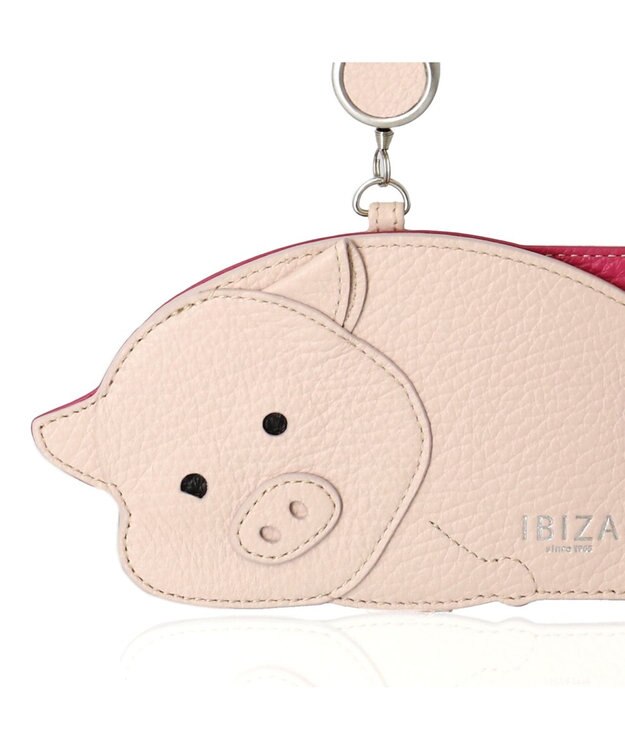 IBIZA アニマーダ　牛革　リール付きパスケース 薄ピンク