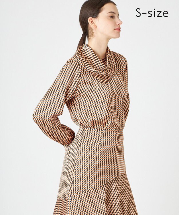 BEIGE， 【S-size】MABILLON / スカーフブラウス Peach x Ecru