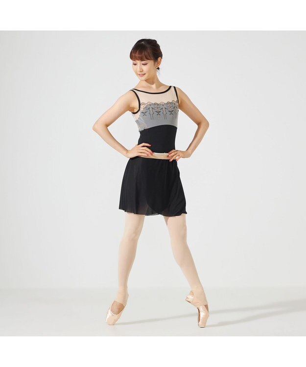 Chacott ベロネーゼタイツII（スティラップ） ヌードピンク