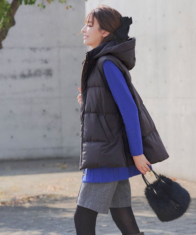 Tiaclasse 【安田美沙子さん着用・4way】ストレッチタフタショートダウン チャコールグレー