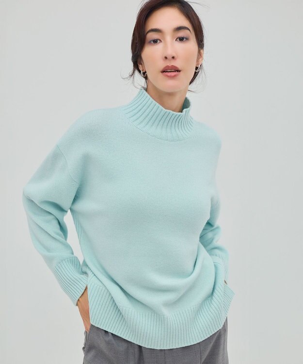 23区 S 【見上愛さんコラボカラー/Oggi掲載】カシミヤブレンド ハイネック ニット ライトグリーン系