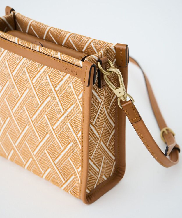 MIYABIYA LAQUOH クロス柄ジャガードショルダーバッグ ベージュ