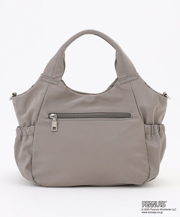 Y'SACCS SNOOPYデザイン サイドギャザー2wayトート　Sサイズ(レインボー） グレー