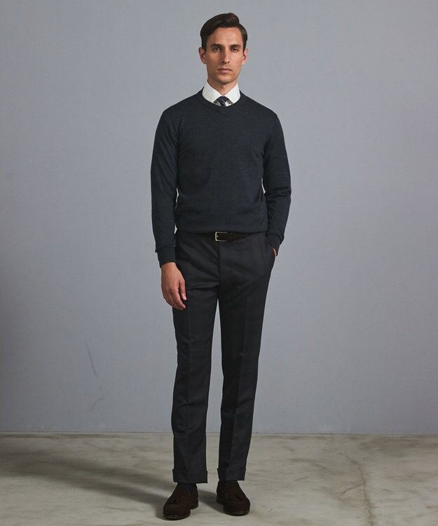 GOTAIRIKU オリジナル設計【洗える/チクチクしにくい/ピリングしにくい】イタリア糸 ハイゲージ Ｖネックニット_WOOL100% グレー系