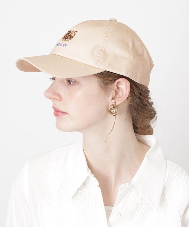 MOONBAT 【FUDGE掲載】ポール & ジョー (PAUL & JOE ACCESSOIRES) 猫 ヌネット刺繍 キャップ ベージュ