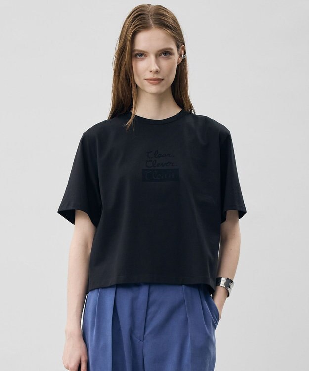 ICB クロップド ロゴTEE（レタードプリント） ブラック
