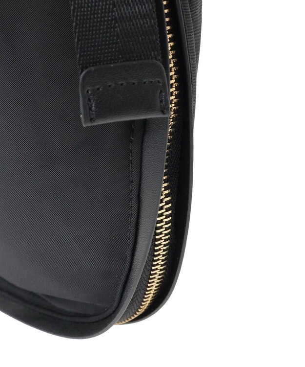 YECCA VECCA story.ハーフムーンクロスボディ Black