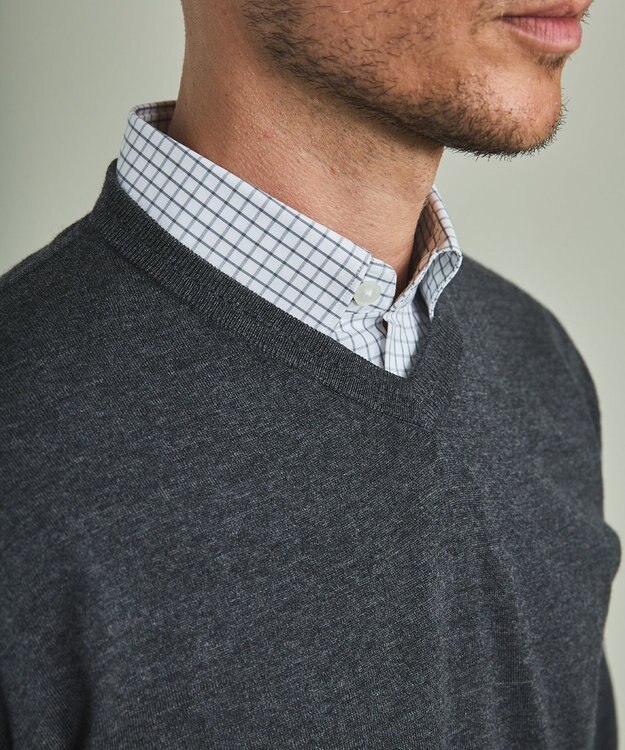 GOTAIRIKU 【家庭洗濯可能】イタリア糸 ハイゲージVネックニット グレー系