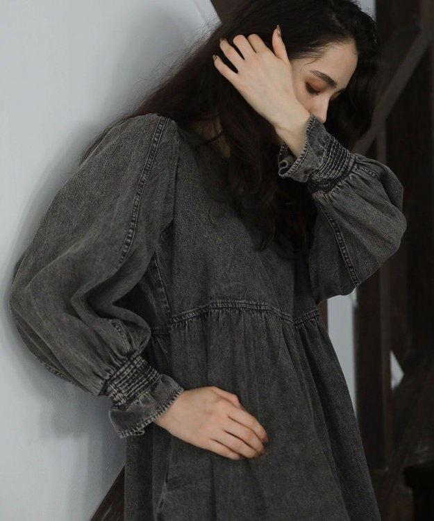 Green Parks ■ＥＳＣＡＲ　デニムピンタックカフスワンピース Gray