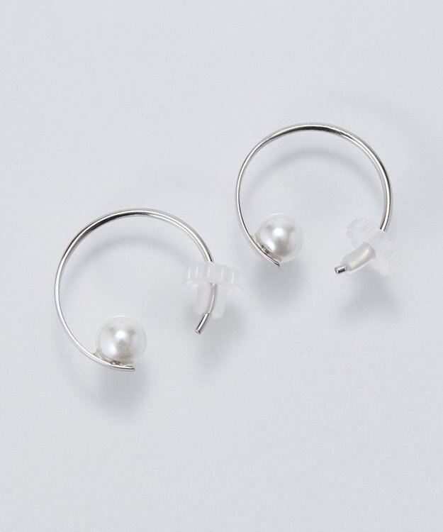 Phoebe 【金属アレルギー対応】カーブラインパールピアス/サージカルステンレス シルバー シルバー