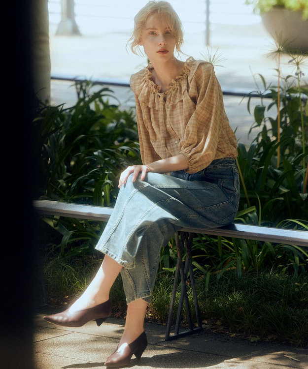 組曲 L 【加藤ローサさん着用】ライトデニムカーブパンツ ブルー系