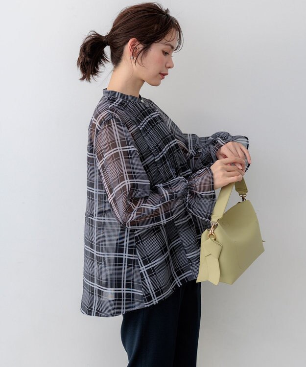 組曲 【先行予約】エアリーボイルシアー ブラウス モノトーン系3