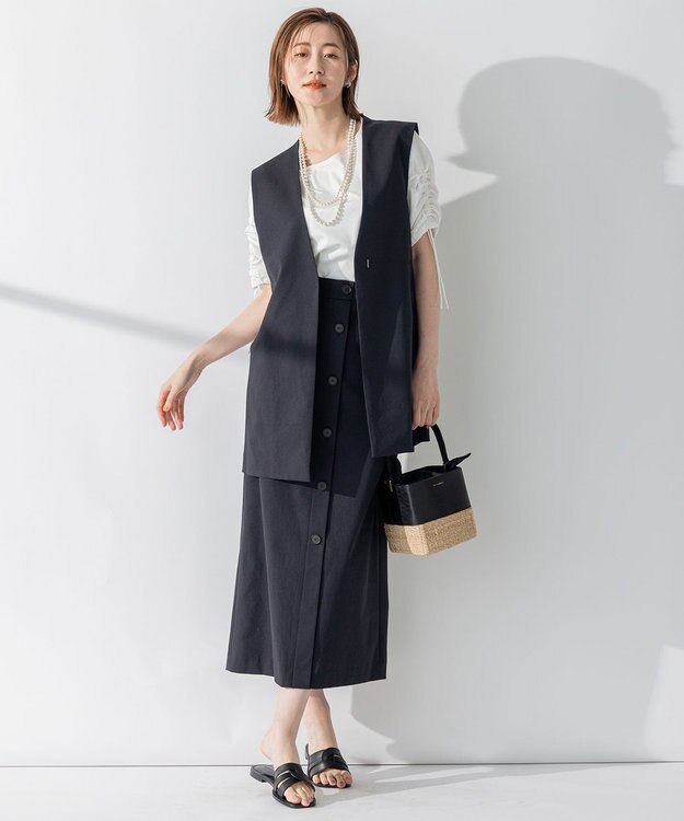 23区 L 【セットアップ対応】オックスストレッチ ノーカラー ジレ ブラック系