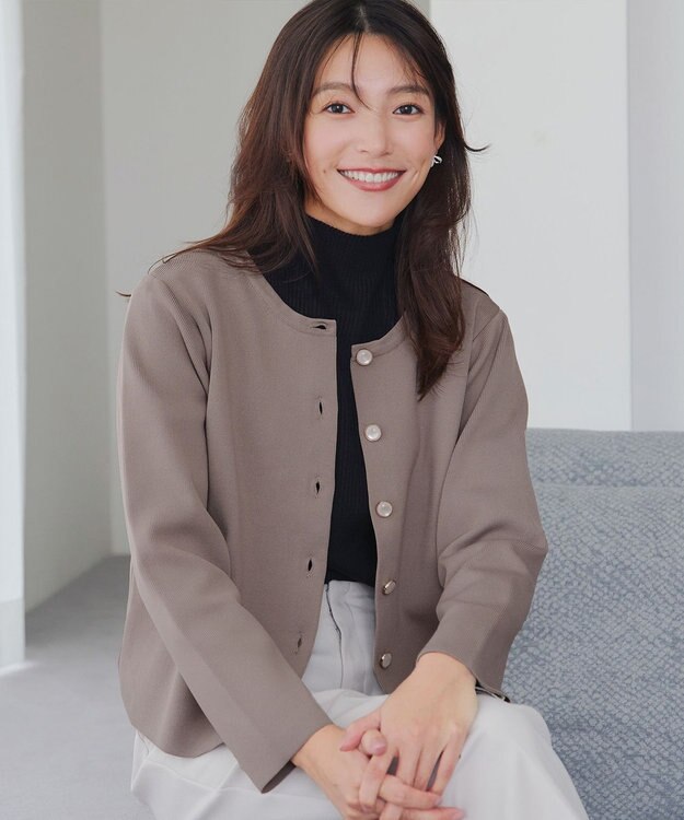 Tiaclasse L 【洗える】スポンジニットパールボタンカーディガン モカ