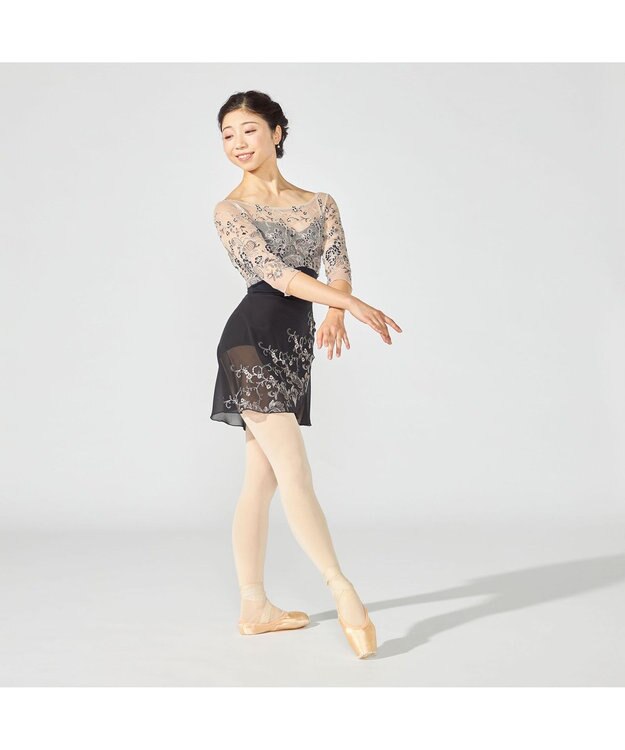 Chacott 【Nela ライン】6分袖レオタード ブラック