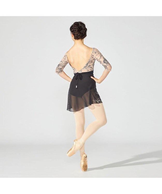 Chacott 【Nela ライン】6分袖レオタード ブラック