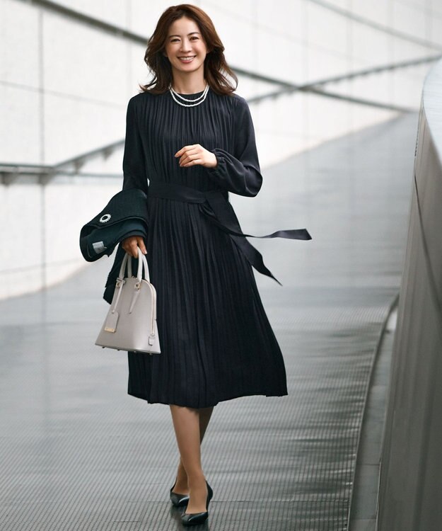 23区 【APPLAUDIR】ビジューパンプス ブラック系