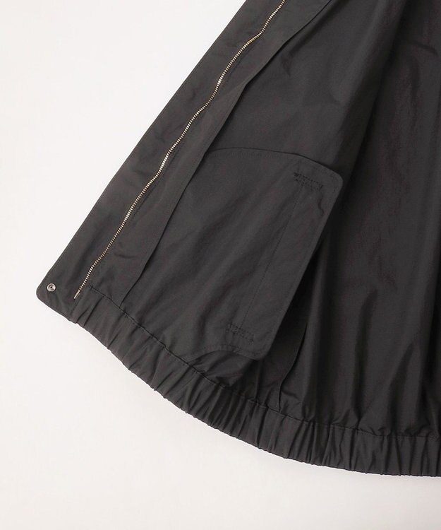 自由区 フォルム ブルゾン ブラック