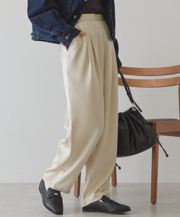 AMERICAN HOLIC 【イージーケア】サテンカーブパンツ Light Beige