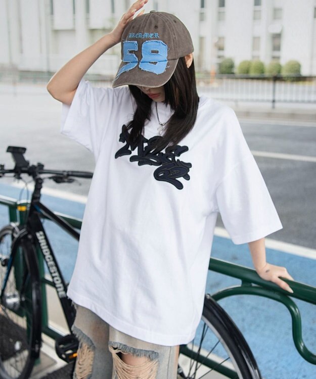 WEGO 【ユニセックス着用ITEM/MLサイズ展開】グラフィックBIG　T（SS） ホワイト