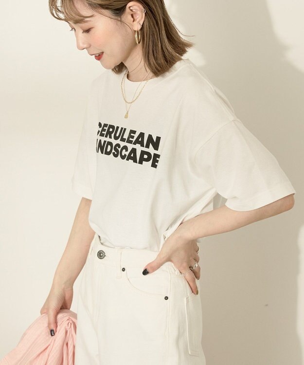 AMERICAN HOLIC BoldロゴプリントTシャツ Off White