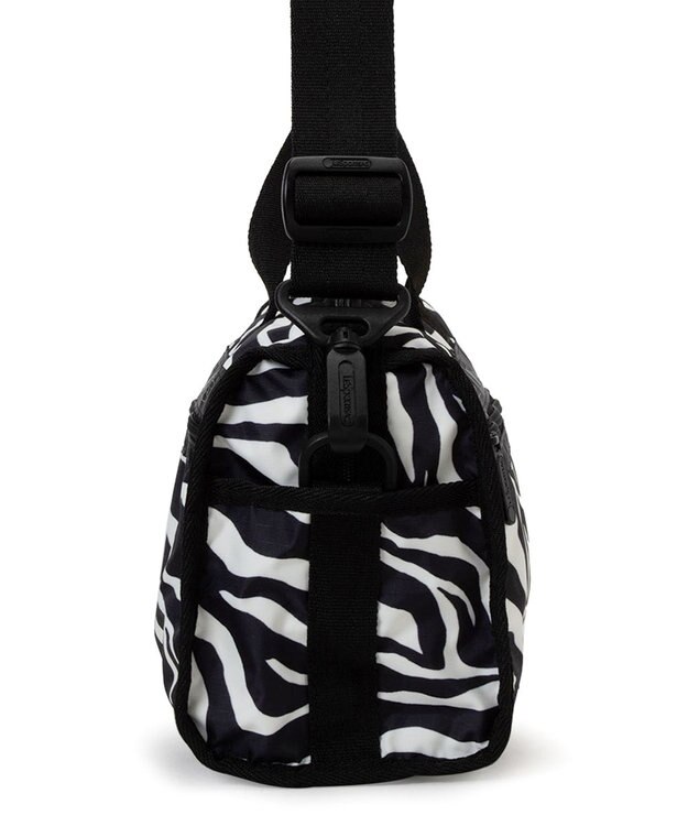 LeSportsac MINI DUFFEL CROSSBODY/クリームブラックゼブラ クリームブラックゼブラ