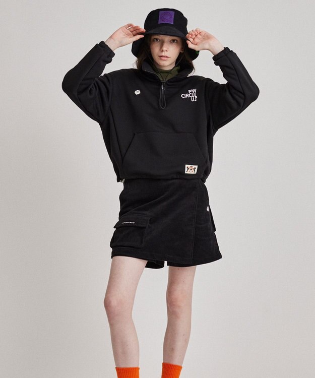 PW CIRCULUS 【WOMEN】ハーフジップ スウェット ブラック系