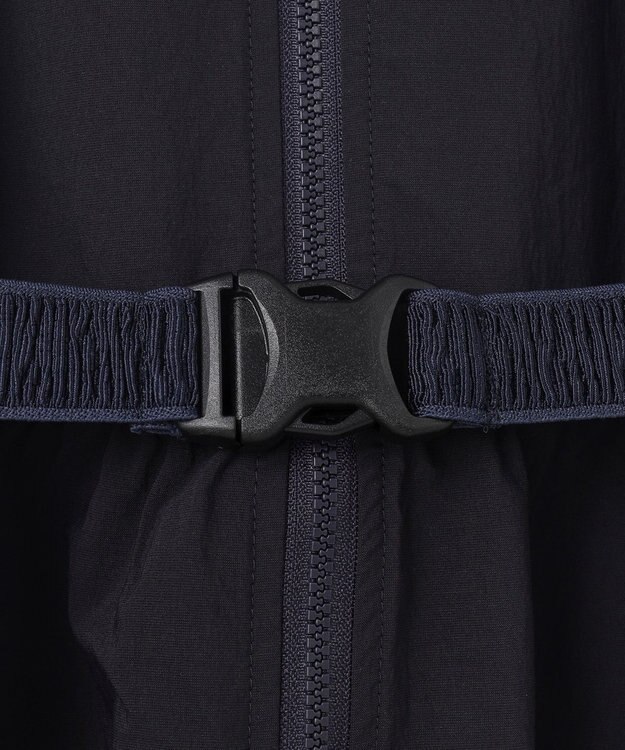 23区GOLF 【WOMEN】フロントジッパーで着脱便利！ベルト付きワンピース ネイビー系