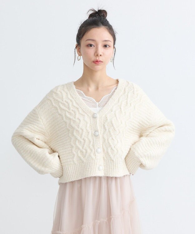 earth music&ecology スラブラメヤーンケーブルカーディガン Ivory