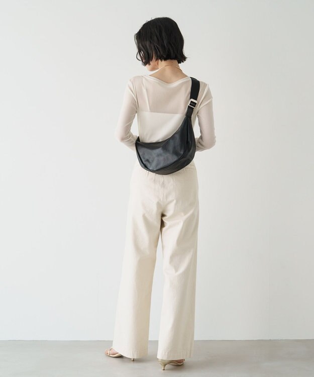 russet ＜ブランド人気No.1ショルダー＞ソフトレザーラウンドショルダーバッグ(CE-1326-WEB) Black2