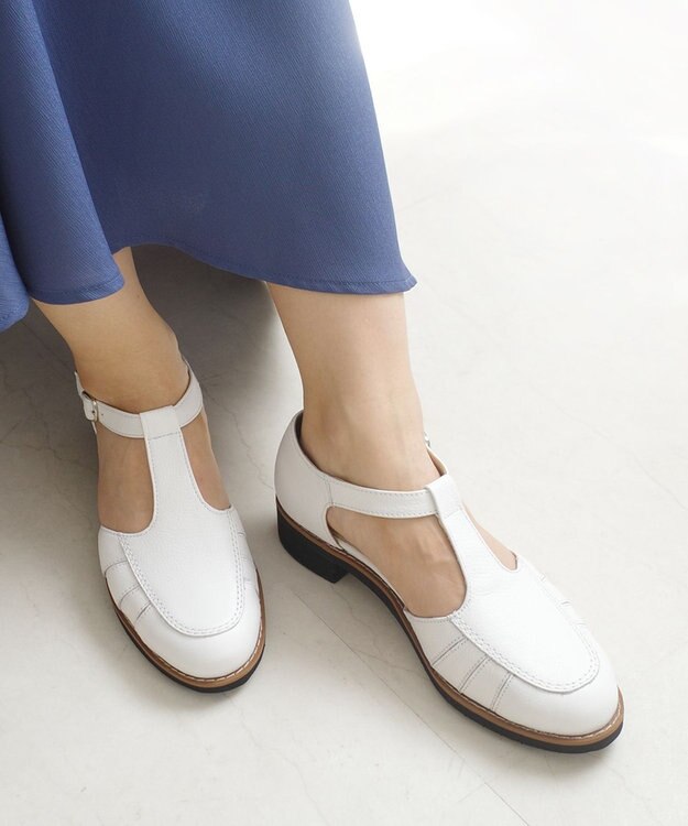 Pointer 本革 通気性Tストラップパンプス ホワイト