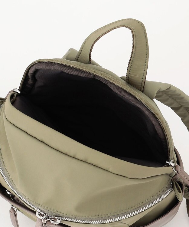 Y'SACCS 【ナイロンタフタ×リサイクルレザー】デイリーミニリュック カーキ