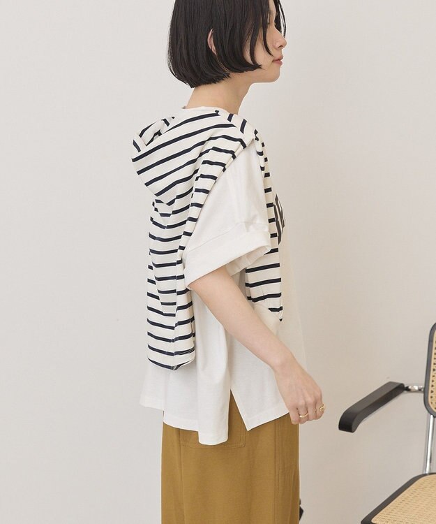 AMERICAN HOLIC BROOKLYN ロゴTシャツ Off White
