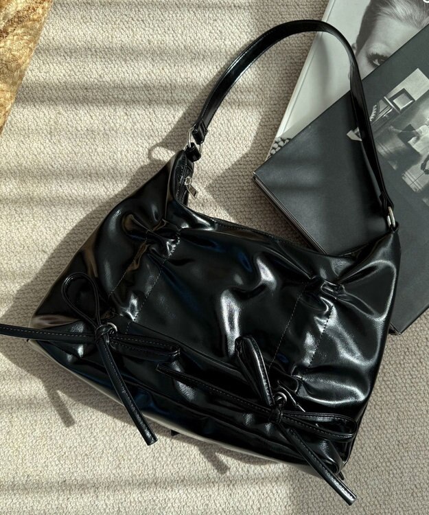 WEGO ギャザーリボンハーフムーンバッグ ブラック