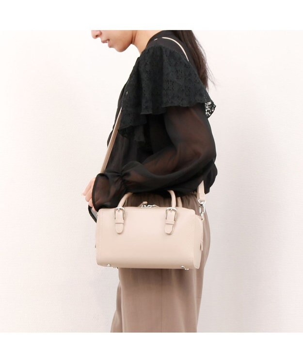 UNBILLION 【テレビ ドラマ着用アイテム】カシュカシュ cachecache / ベルトディテール横長ボストンバッグ オーク