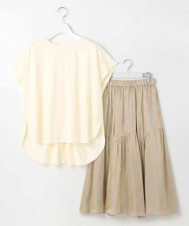 Feroux 【ONWARD CROSSET MAG掲載・セットアイテム】バックギャザーシャイニーセット ワンピース アイボリー系