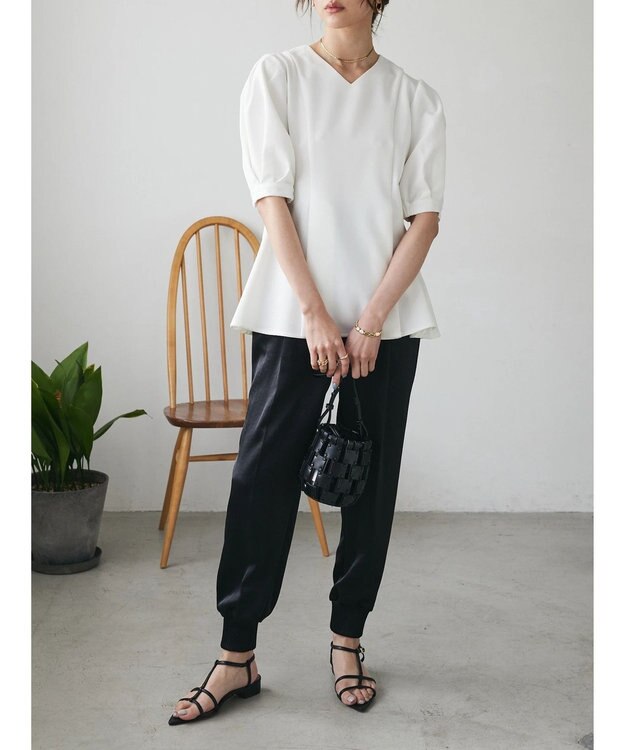 Green Parks AnriettMusee パフスリーブペプラムブラウス Off White