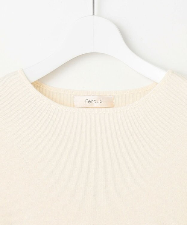 Feroux ブーケスリーブ ニットプルオーバー アイボリー系