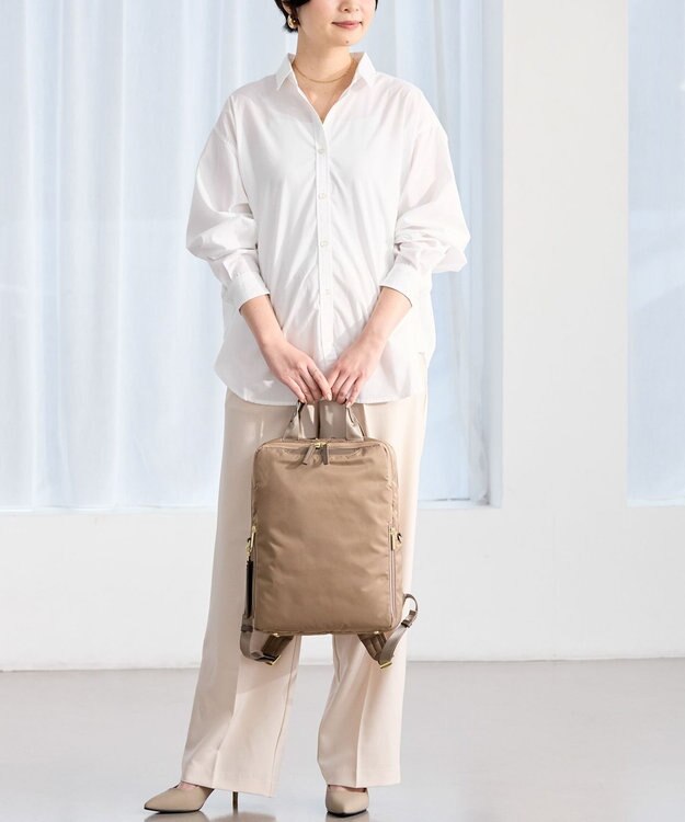 ACE BAGS & LUGGAGE ace. フィッテム レディースビジネスリュック A4 13.3インチPC 68681 エース ベージュ