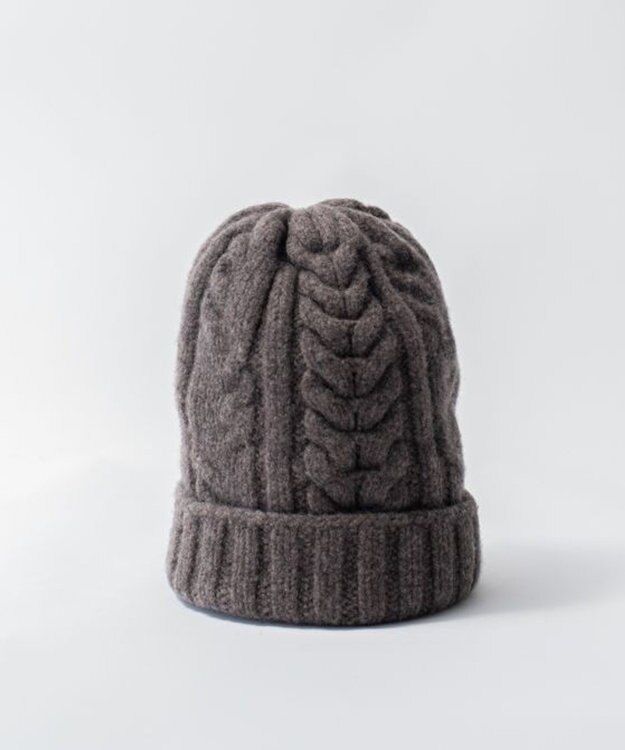 AND WOOL 〈上質な素材と手仕事から生まれた優しいニット〉メリノウール・ケーブル編みニット帽子 ブラウン