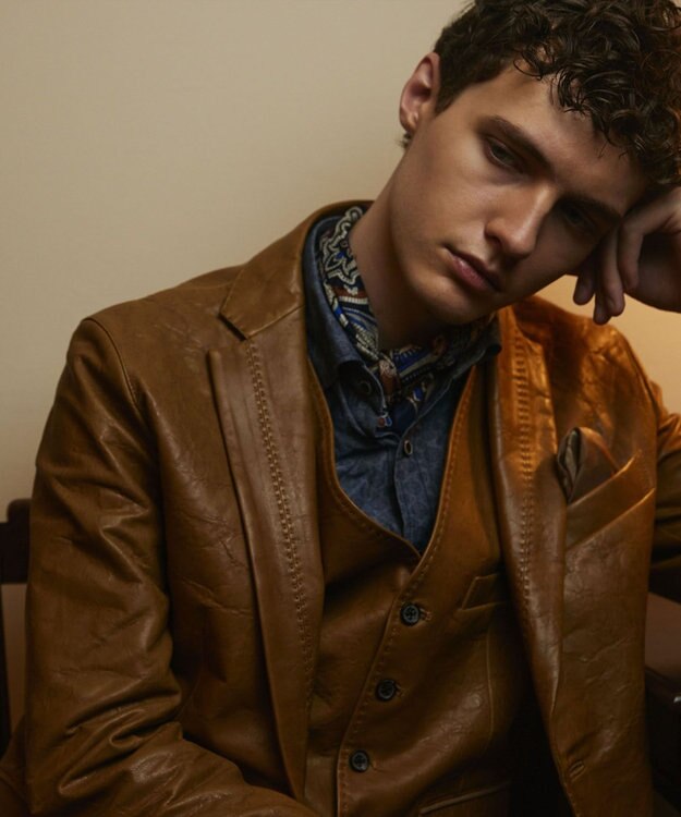 JOSEPH ABBOUD 【キングサイズ・スペインラム使用】 ナチュラルレザージャケット キャメル系