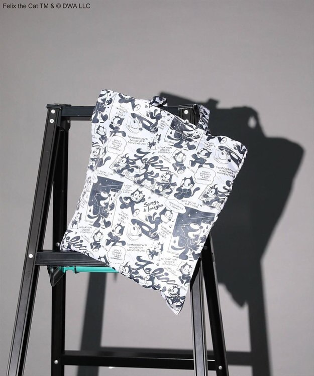 Green Parks ■ＦＥＬＩＸ　総柄ｐｔ　トートバッグ White×Black