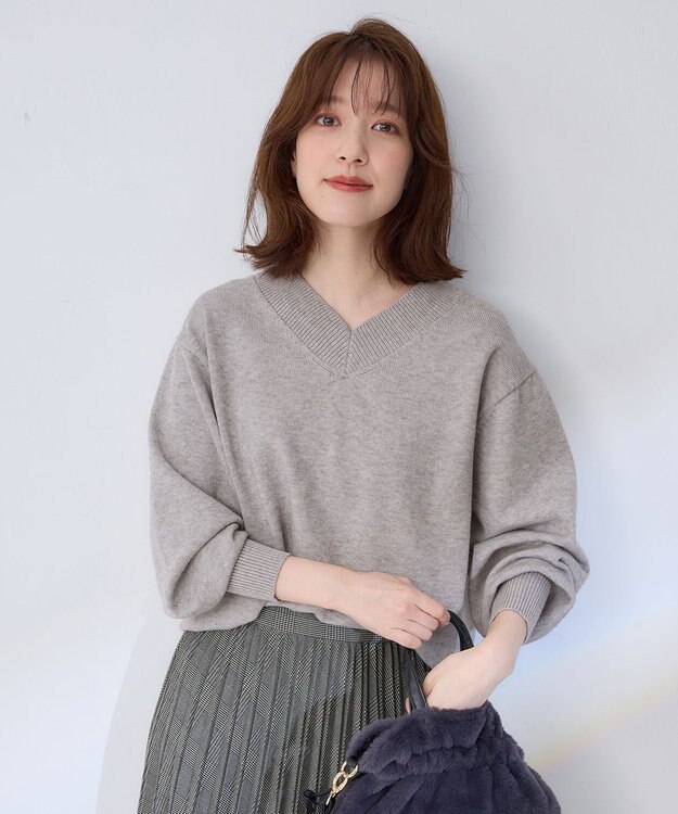 ANY ボリュームスリーブＶネックニット グレー