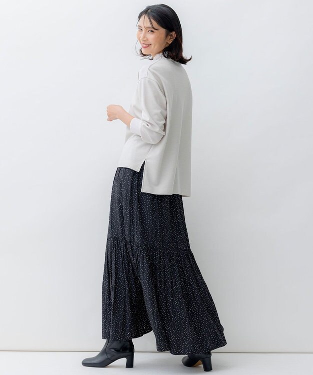 23区 【SLOW/一部店舗限定】タイニースタープリント スカート ブラック系