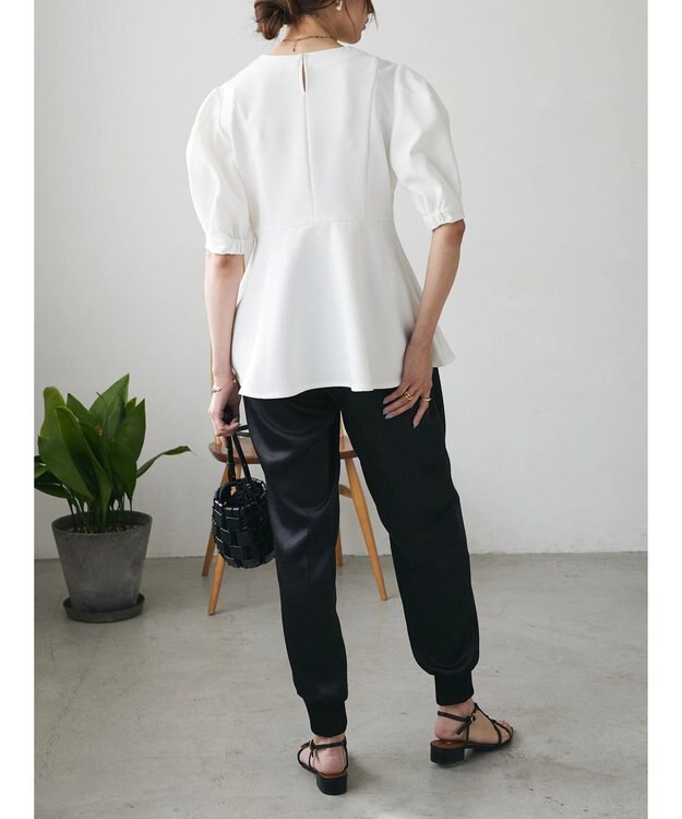 Green Parks AnriettMusee パフスリーブペプラムブラウス Off White