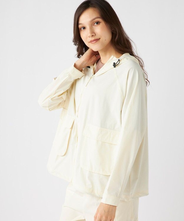 OP／FILA 【OP】撥水ナイロンジャケット オフホワイト